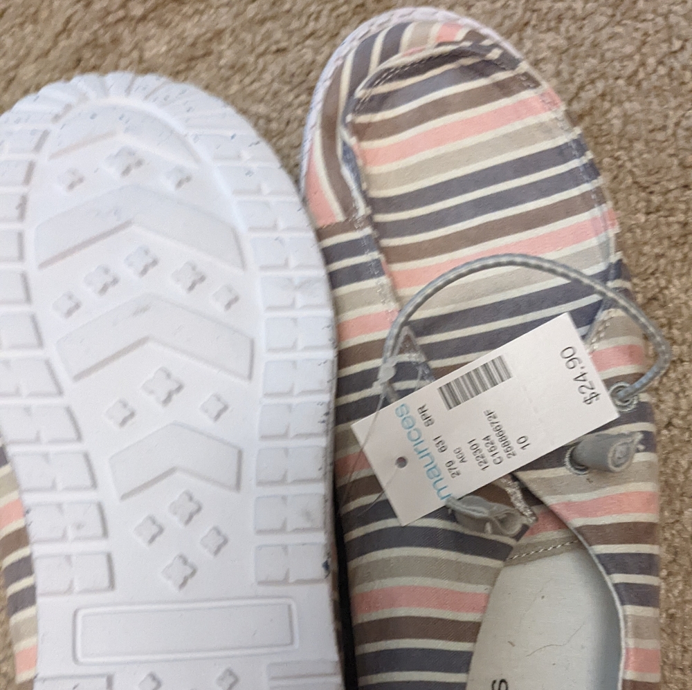 NEW Shoes